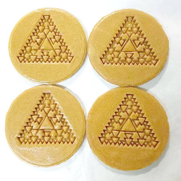 KGAME Dalgona Cookies Mega Triangle & Umbrella - Squid Game: Season 2