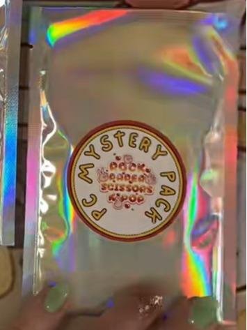 Mystery K-Pop Official Photocard Pack-efzyfdbti4a8xyc2