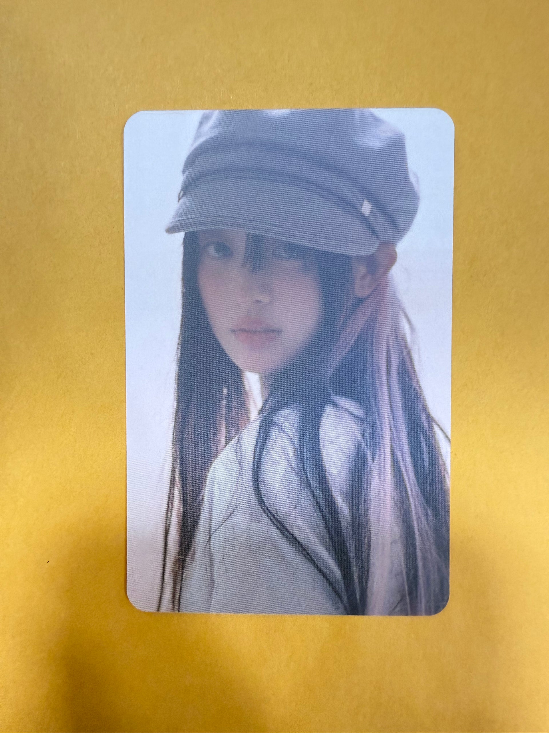 ILLIT 3rd Mini Album [bomb] (MAGIC BOMB Ver. / PINK BOMB Ver