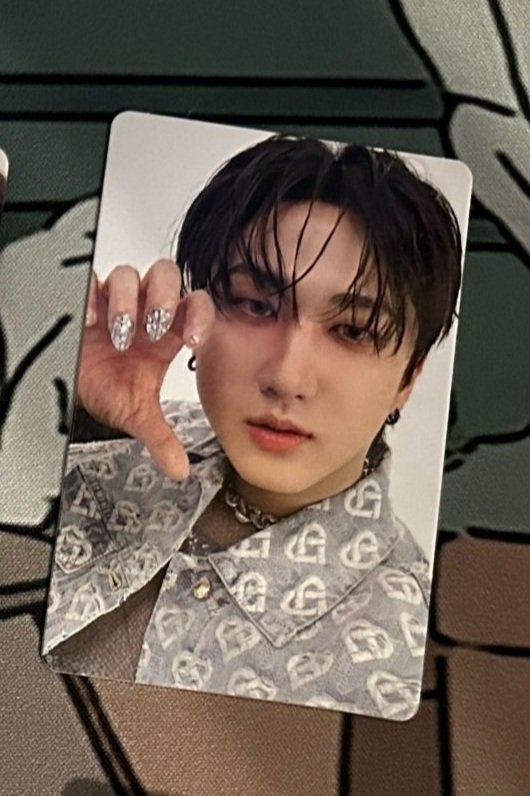 STRAY KIDS - ATE - Apple Music Preorder Benefit Photocard-SQ1370388