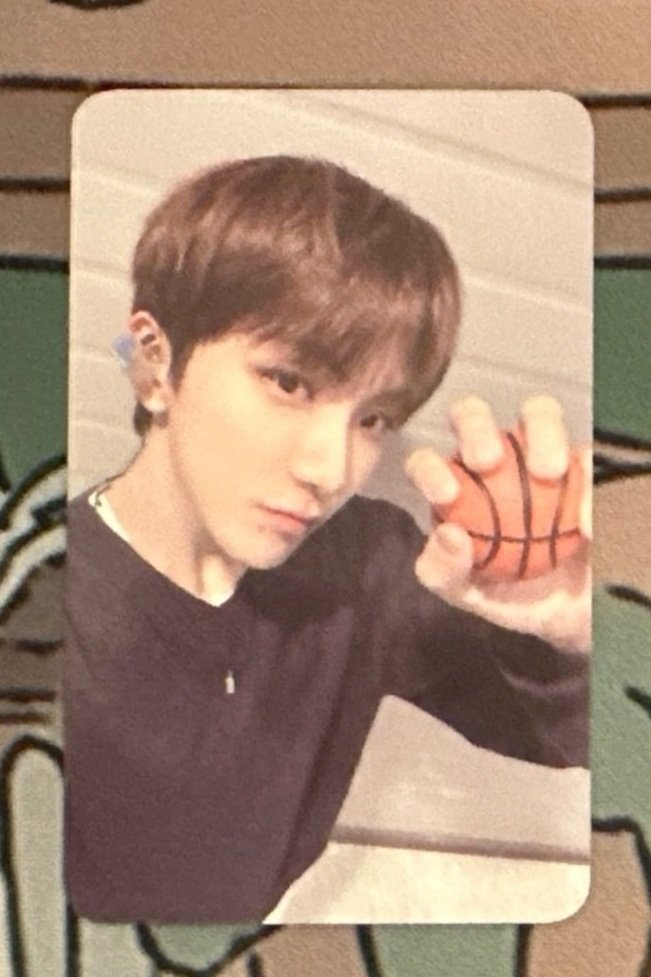 BOYNEXTDOOR - How? - Soundwave LD 2.0 Preorder Benefit Photocard-SQ6116888